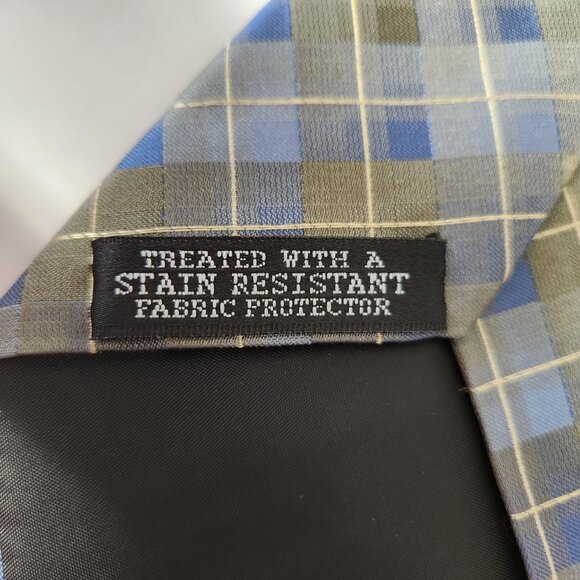 Van Heusen Silk Tie NWT Green & Blue Plaid Stain Resistant - Picture 4 of 5